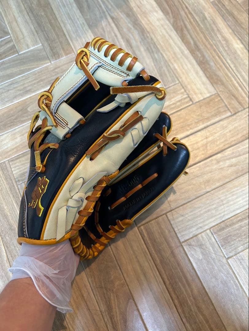 《最終値下げ》和牛JBオーダグローブ　硬式用