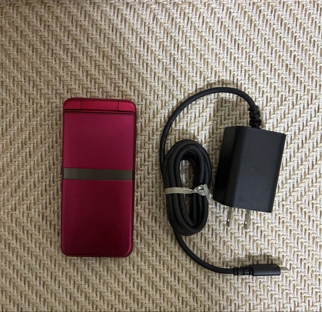 docomo DIGNO KY-42C 本体 レッド ガラホ 充電器付き DIGNO® ケータイ KY-42C | ドコモ ケータイ | 製品 | NTTドコモ