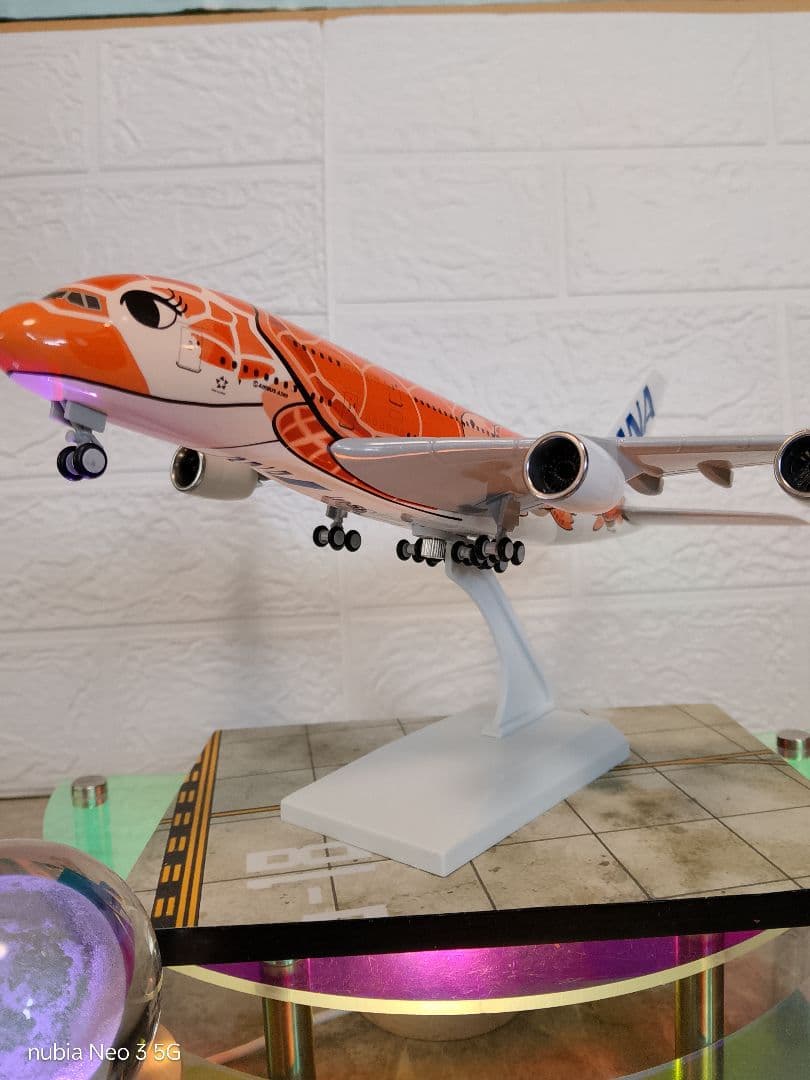 ⑨Airbus A380 Flying Honu 1/230=約30cm