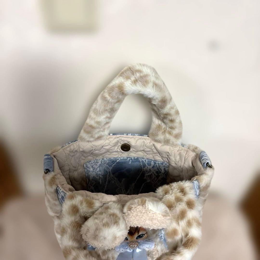 黒*こ様 コヤンイサムチョン うさぎボリちゃん ふわモコ ラウンドトート