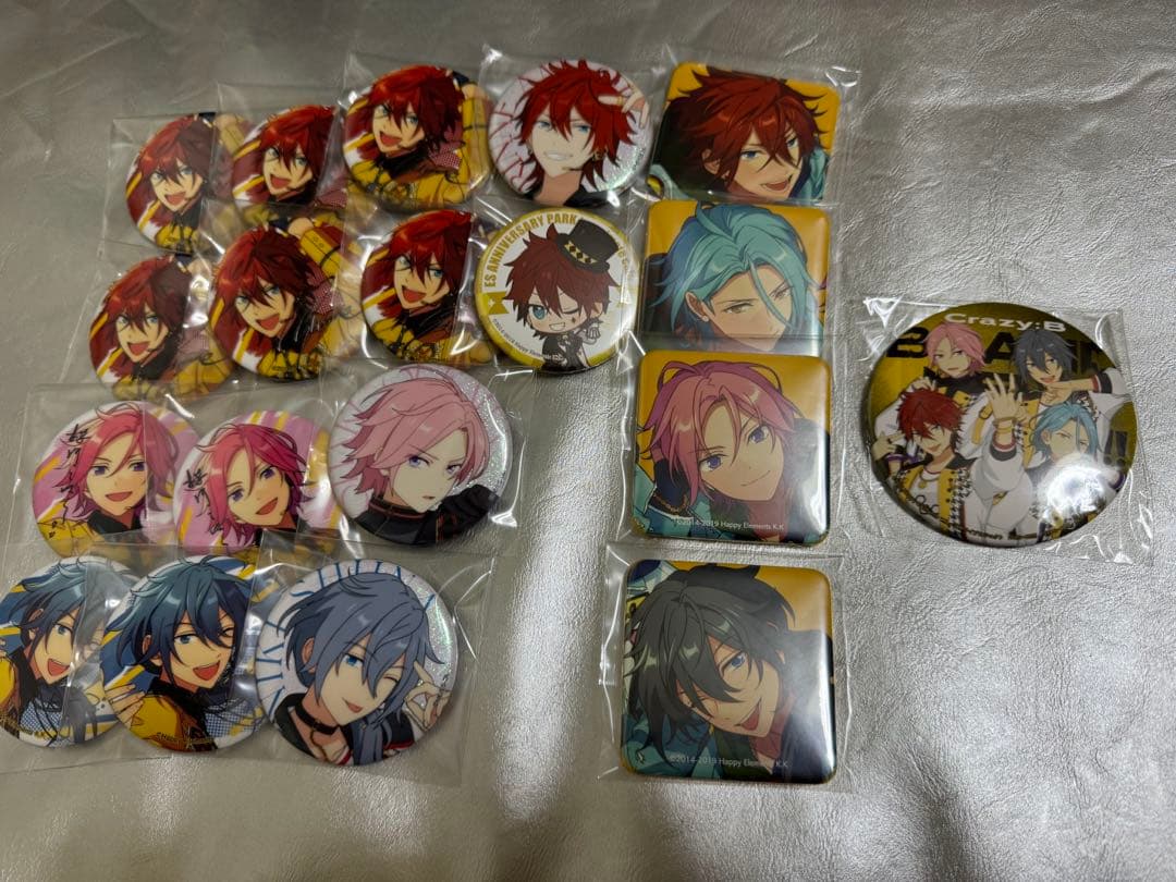 激安ゲーム・おもちゃ・グッズ - あんスタ Crazy:B 缶バッジ セット