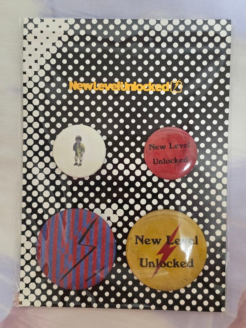 Mrs. GREEN APPLE 若井滉斗 バースデーグッズ 缶バッジ 誕生日 - メルカリ