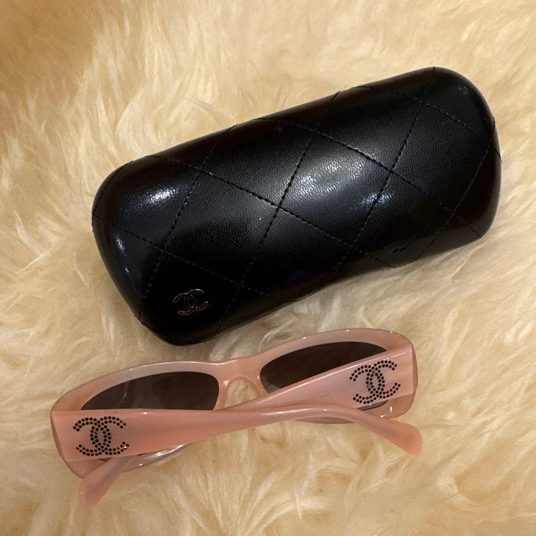 Chanel ピンク サングラス ケース付き - メルカリ