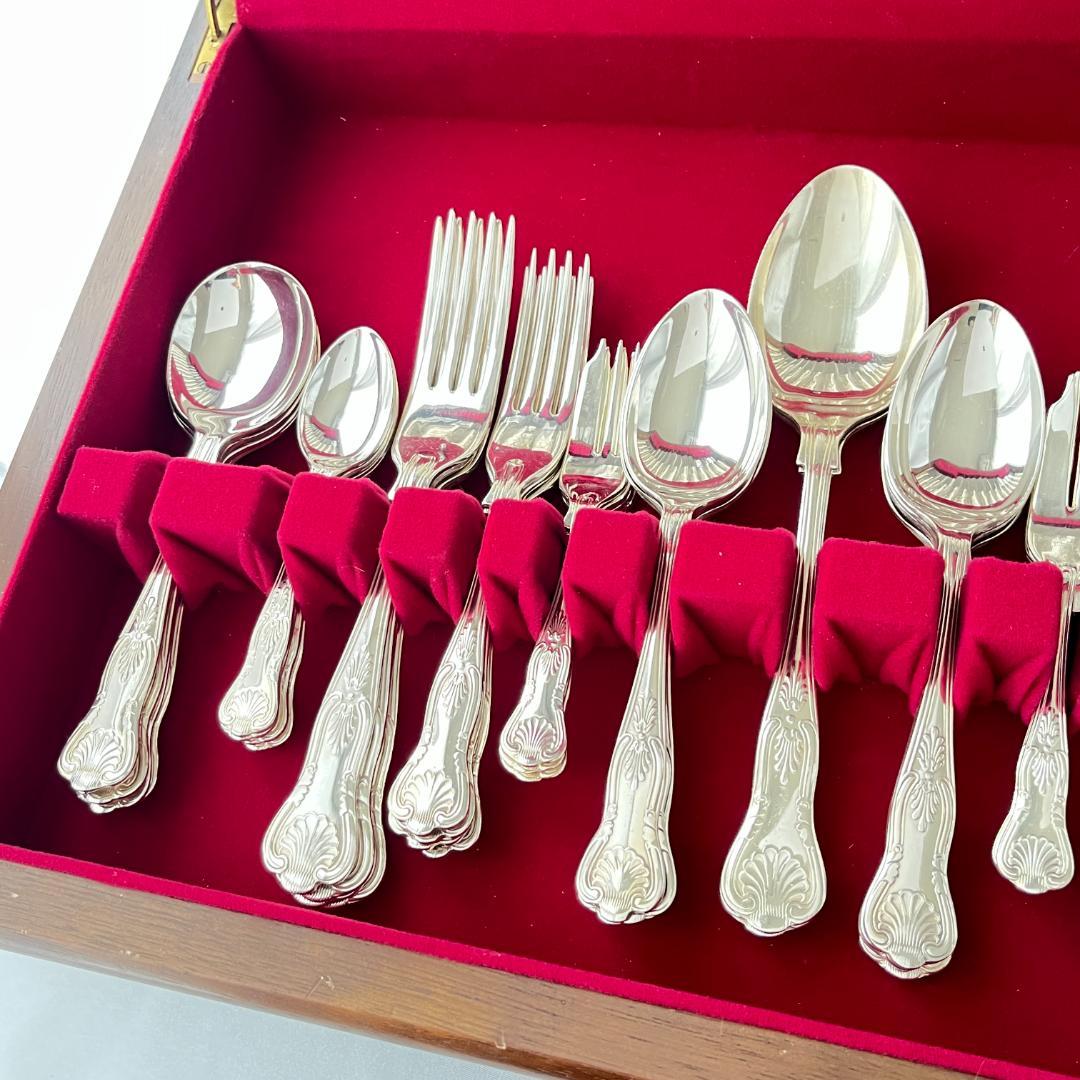 Eben Parker】キングスパターンのディナーセット 8名用66本組