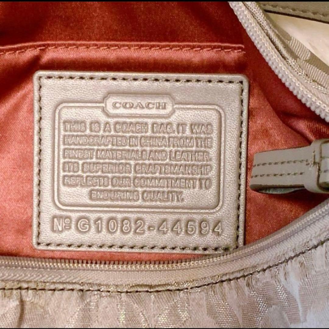 COACH ワンショルダー バッグ アクセサリーポーチ シルバー系