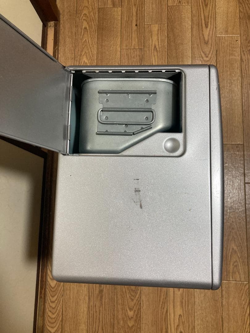 ★トヨトミ★5.0L★強制通気形開放式 石油ファンヒーター18年製 LC-320