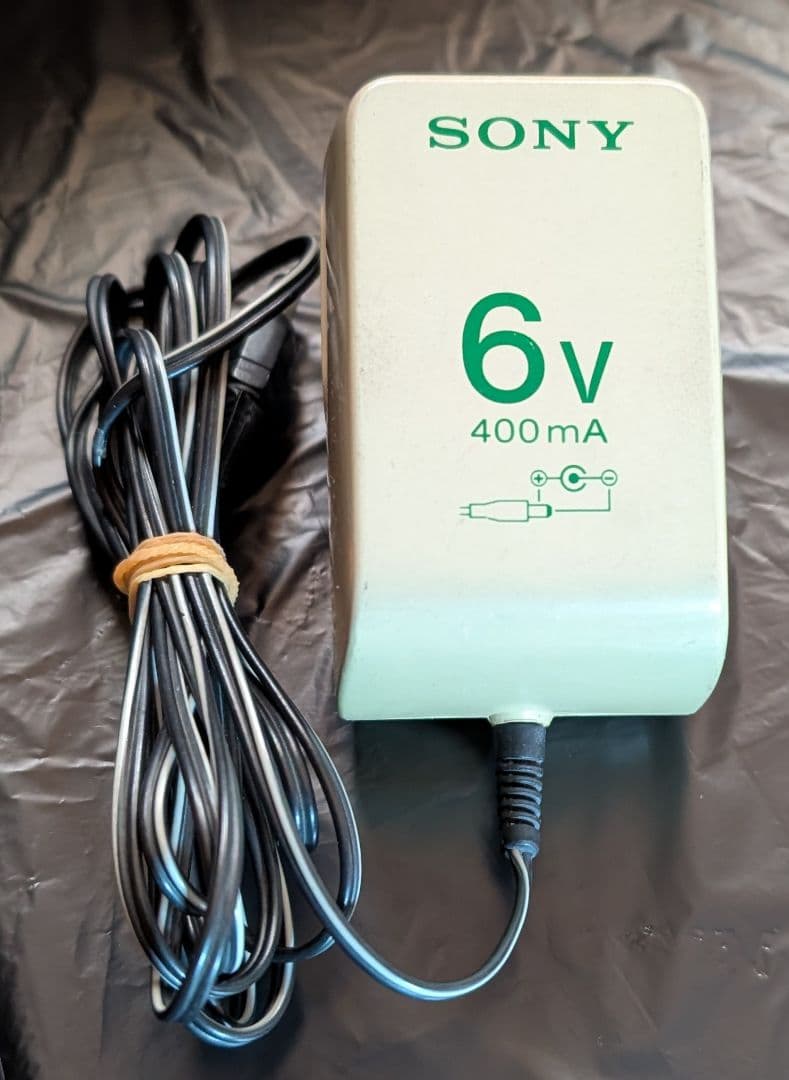 ジャンク品 SONY WA-8600 7バンドラジオ アダプター 付き - メルカリ