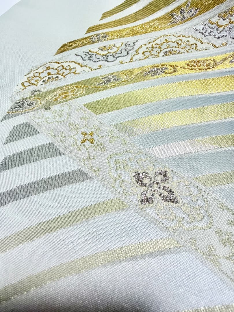 高級 袋帯 正絹 六通柄 グレー ホワイト 献上柄 訪問着 付け下げ