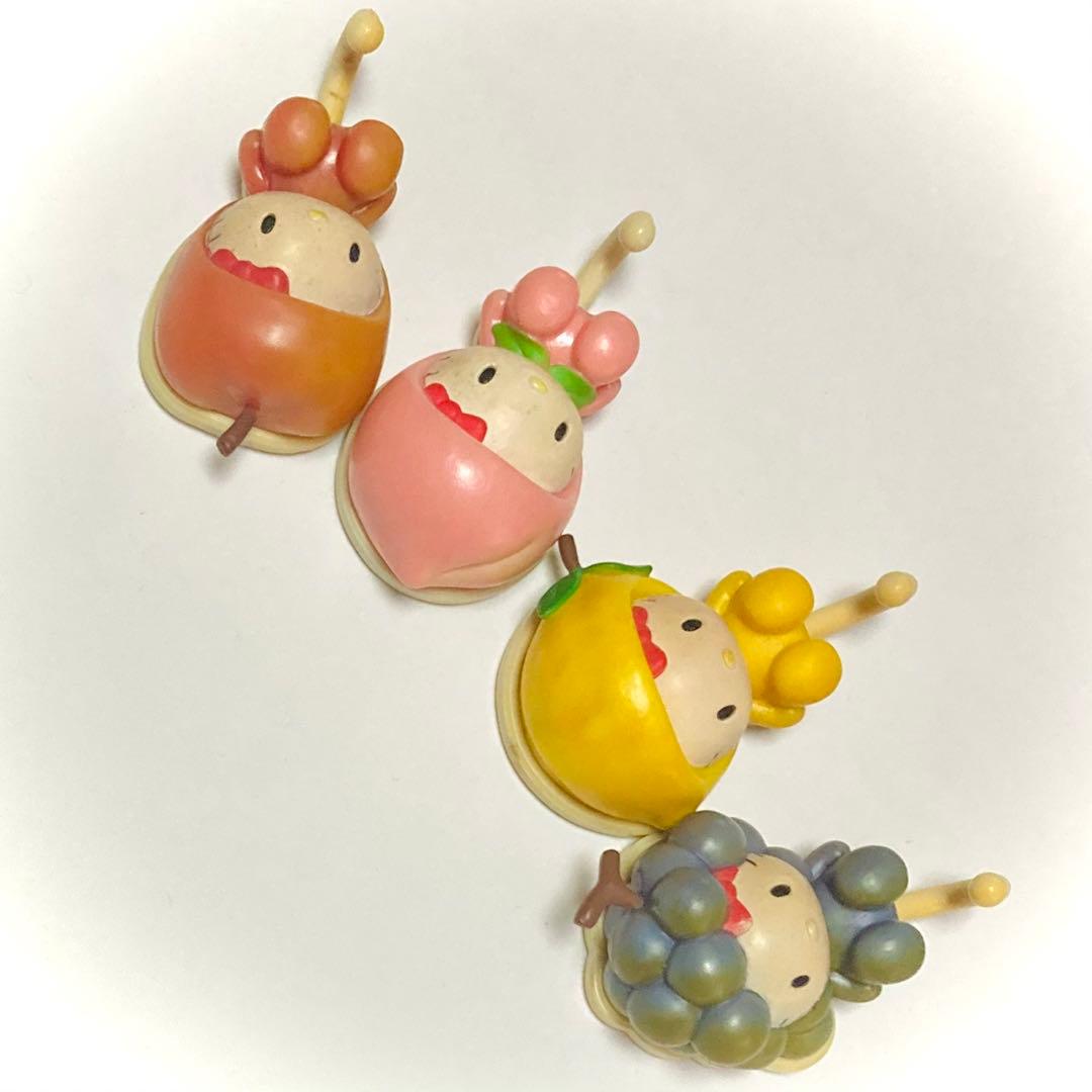 ♩非売品♩《サンリオ キティちゃん》フルーツ マグネット フック