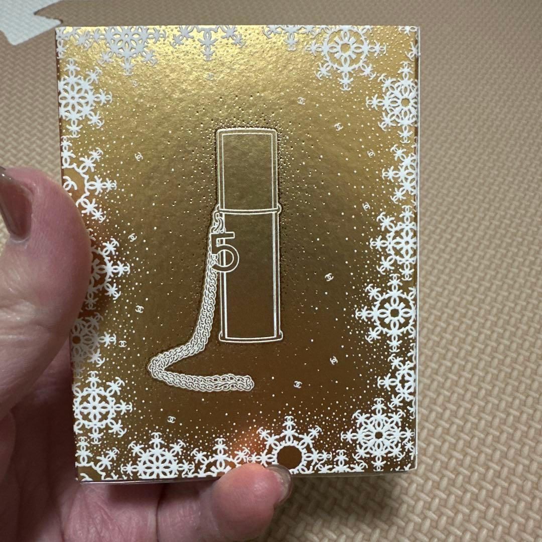 シャネル No.5ロー オードゥ トワレットパース スプレイ チャーム