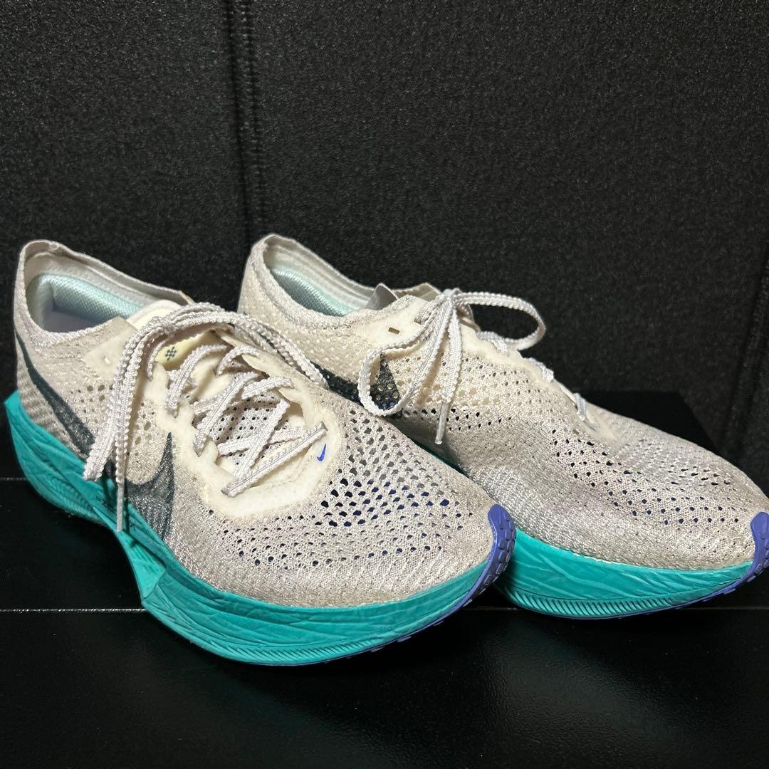 ナイキ ヴェイパーフライネクスト%3 サイズ25.5cm - メルカリ