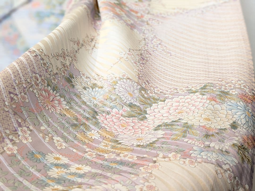 振袖フルセット 身丈161裄62 金彩 白系 逸品 成人式 - メルカリ