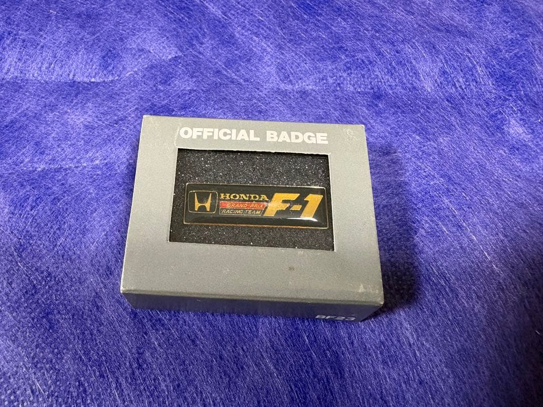美品】HONDA ホンダ レーシング F1チーム オフィシャルピンバッジ