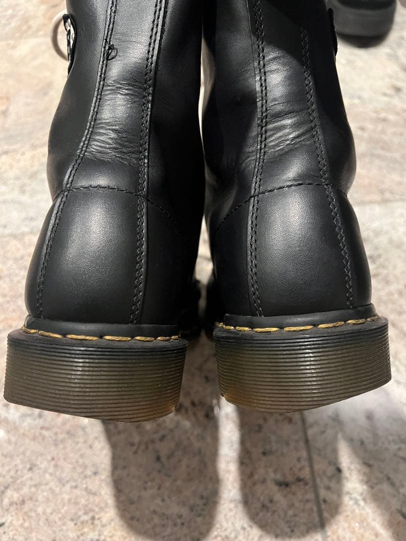 希少 WTAPS×Dr Martens×GBSKINS 10HOLE UK9 - メルカリ