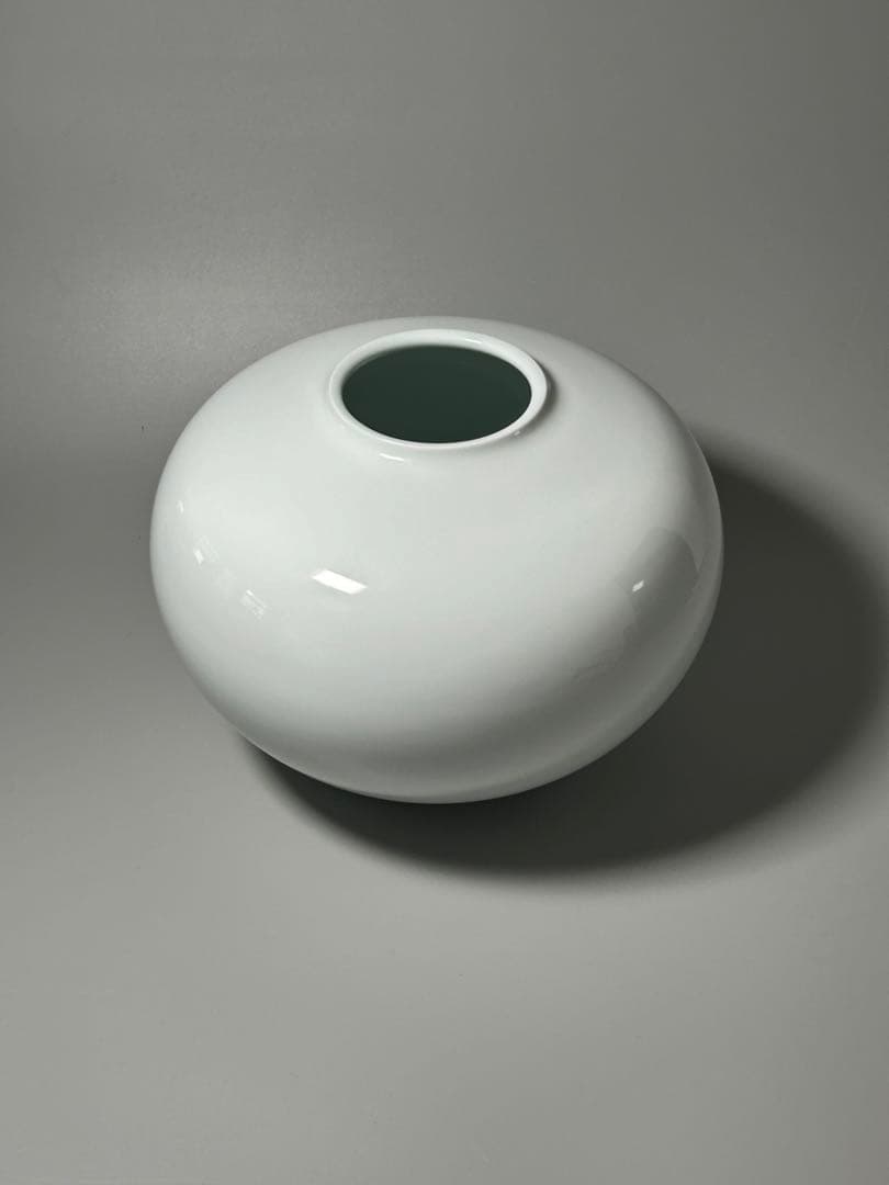 中村清六 造 高麗庵清六窯 白磁 壺 共箱 直径25㎝ 佐賀県重要無形文化