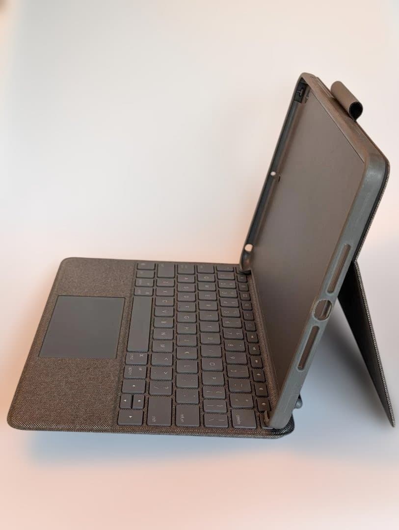 iPad (第9世代) Wi-Fi 64GB＋Logitech＋純正レザー美品