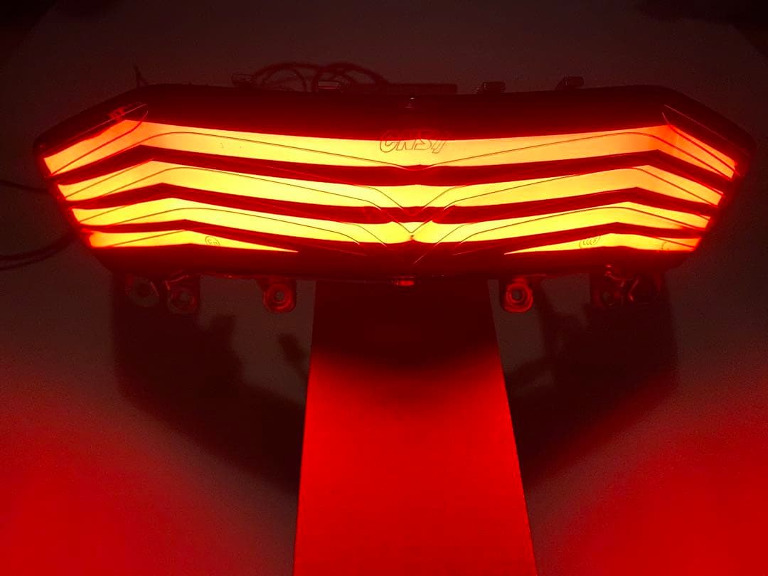 最新型 シグナスX 3型 ファイバーテールランプ レインボー SE44J 1YP