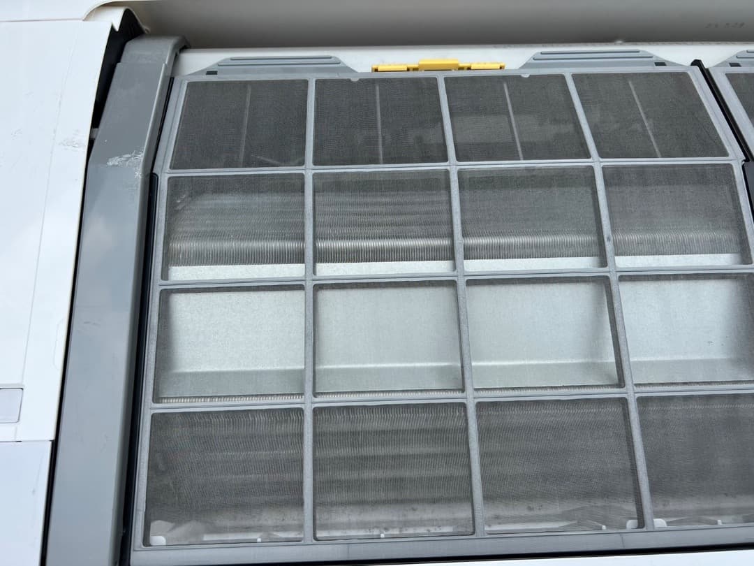 【高年式】2021年式 2.2kw 日立 エアコン RAS-W22OL (W)