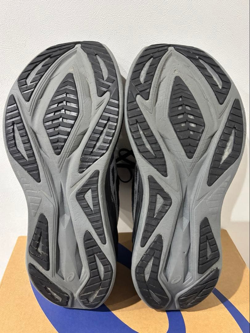 ASICS スーパーブラスト2 27.0cm