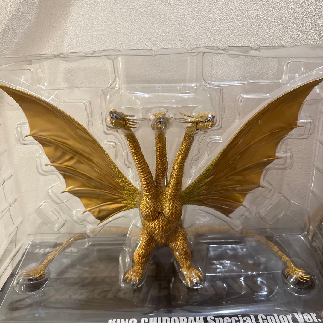 S.H.MonsterArts キングギドラ スペシャルカラーver