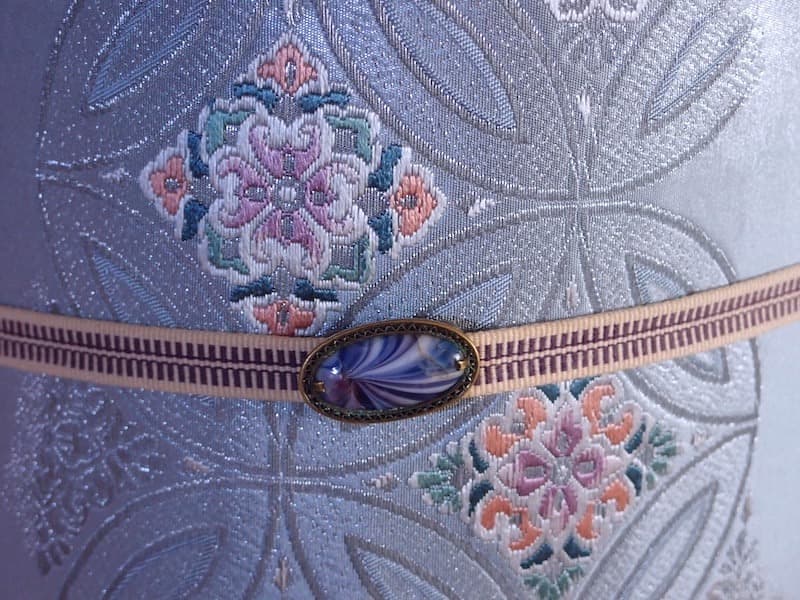 織りの九寸名古屋帯（花菱古典文）薄くキラリと 正絹美品 - メルカリ