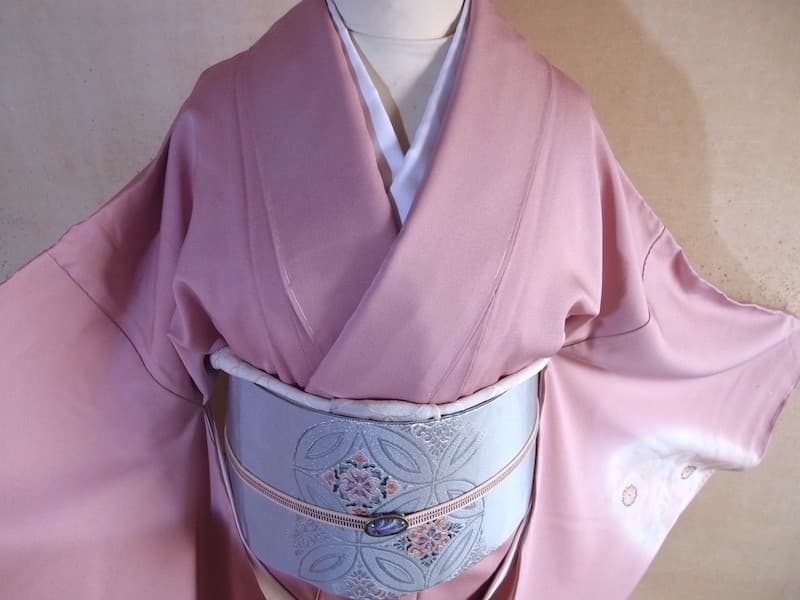 織りの九寸名古屋帯（花菱古典文）薄くキラリと 正絹美品 - メルカリ