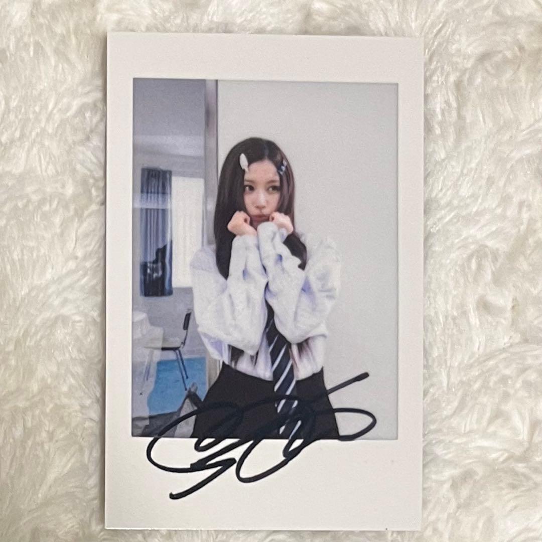 TWICE サナ THIS IS FOR yizhiyu ポラロイド 4.0 - メルカリ
