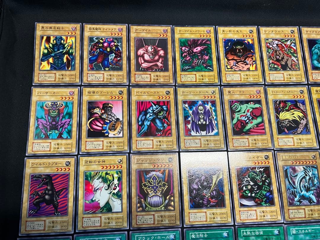 遊戯王【初期EX】☆全てスタジオダイス版☆フルコンプ102枚セット画像