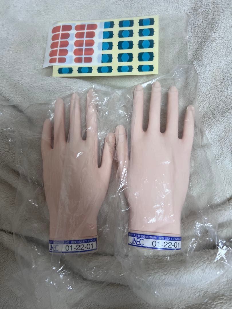 JNEC認定モデルハンド - メルカリ