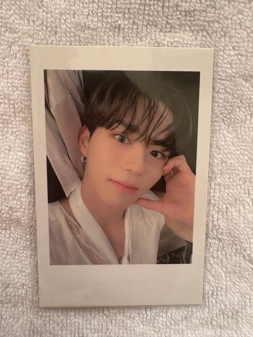 WEi ジュンソ トレカ - メルカリ