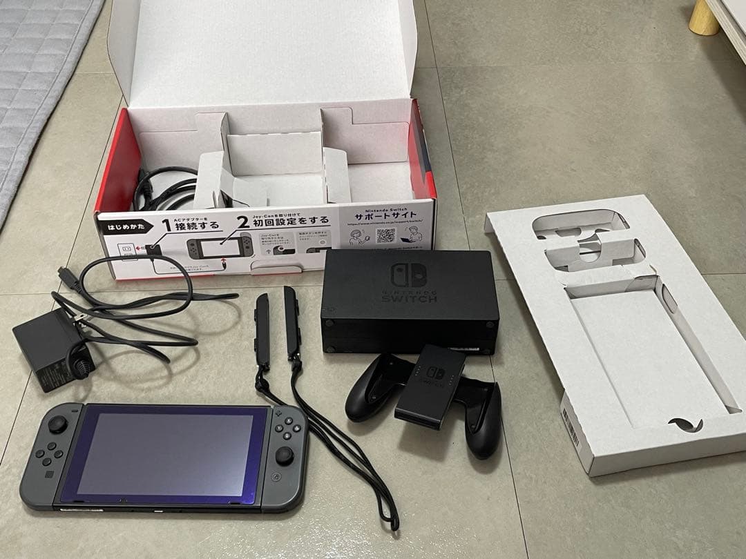 Nintendo Switch 本体 グレー 初期化済 Nintendo Switch 本体 ニンテンドースイッチ グレー 初期化済み HAD-S