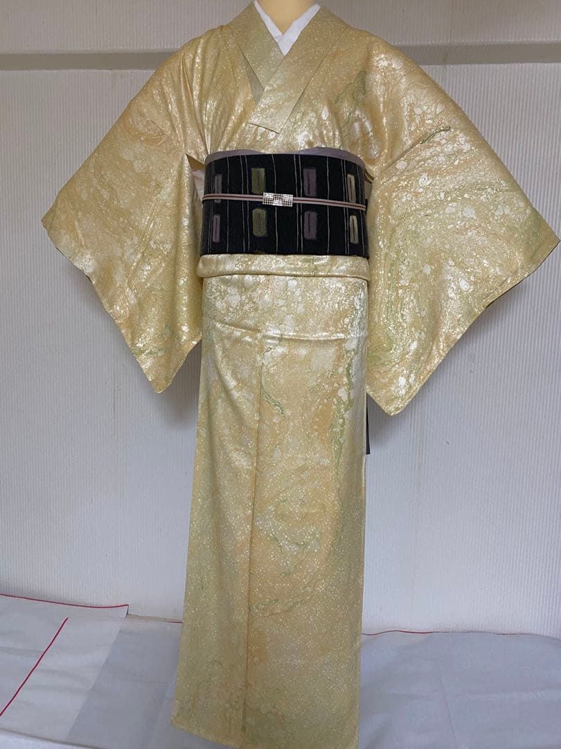 トールサイズ　小紋 正絹　未使用　しつけ付　着丈174 裄71