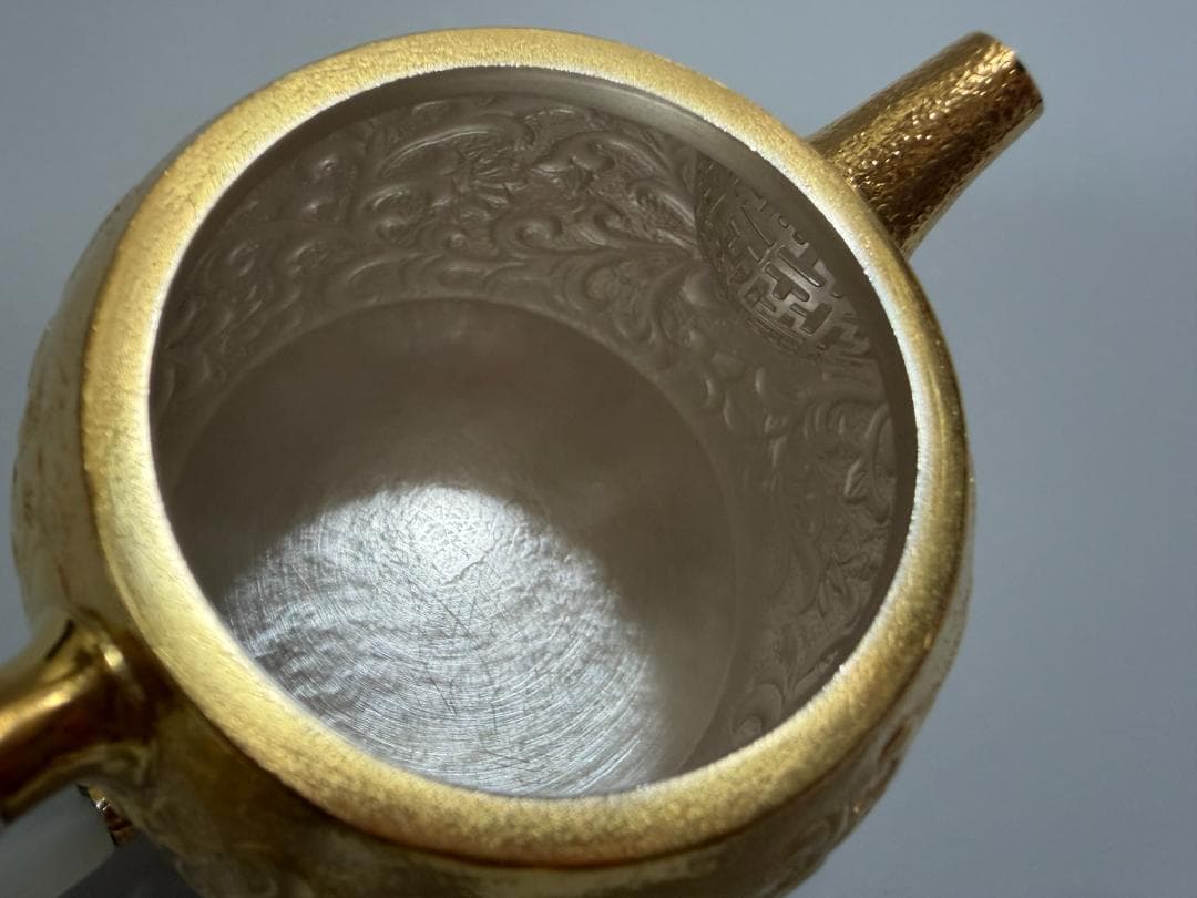 純銀製 金メッキ 花蔦文 玉石取っ手 急須 銀瓶 煎茶道具