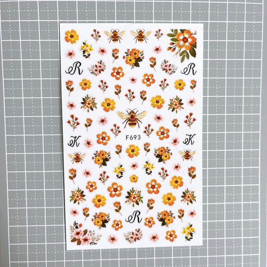 ネイルシール☆ F693 ミツバチ お花 フラワー 秋冬 蜂 植物 ボタニカル