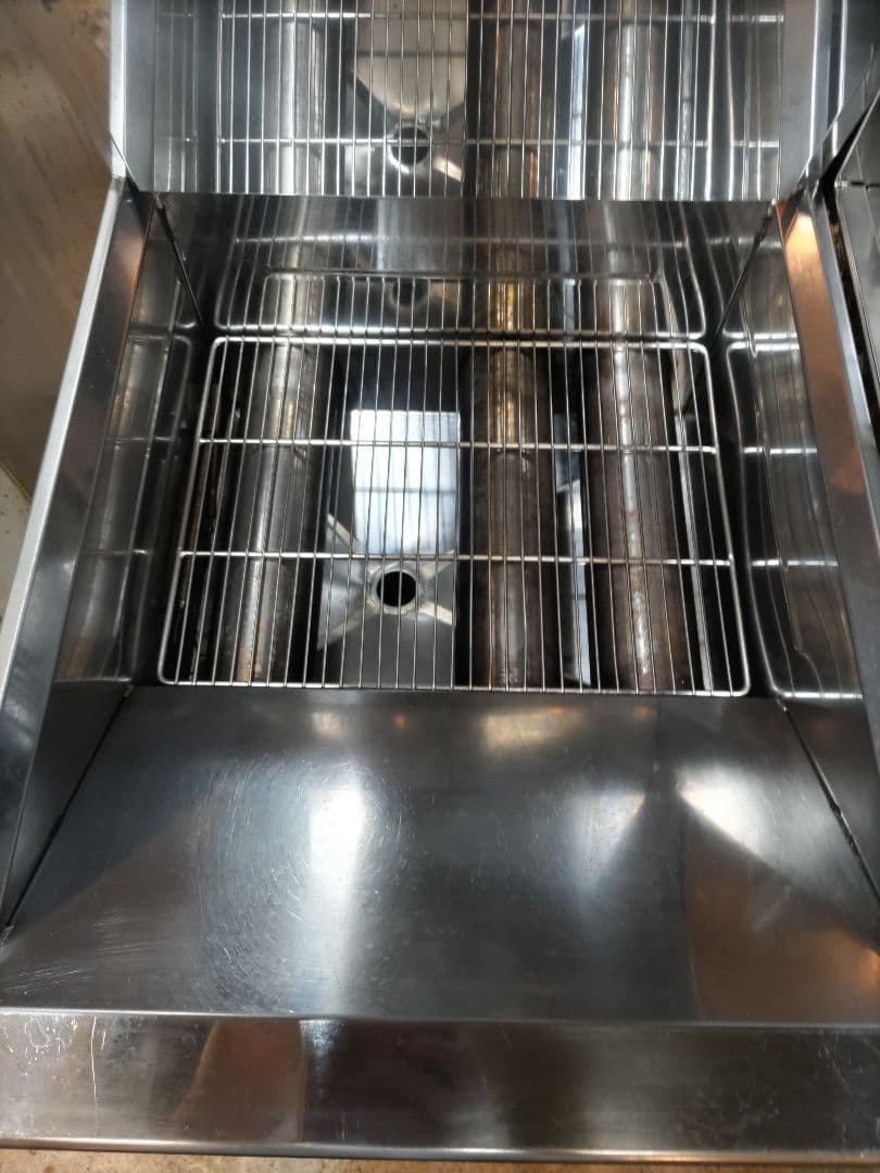 ガスフライヤー フジマック FGF18NB 都市ガス 業務用 楽天市場】フジマック ガスフライヤー FGF18NB LPG(プロパンガス