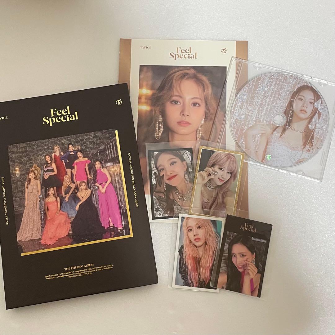twice公式グッズアルバム トレカ ぬいぐるみ タオル ポスターまとめ