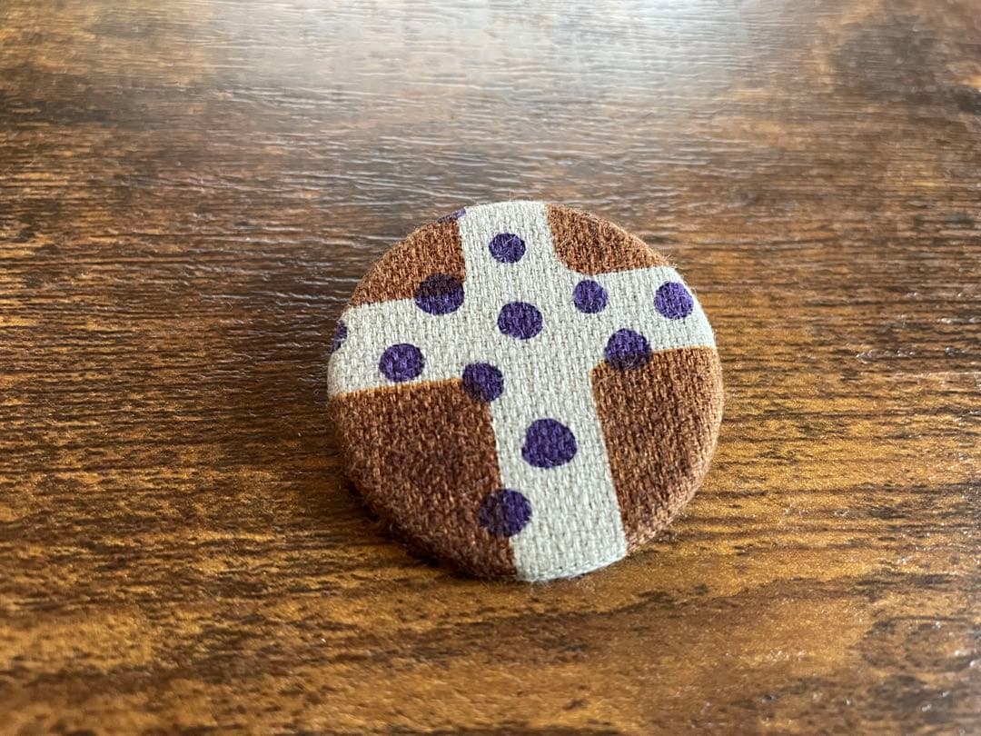 ミナペルホネン サンキューベリーバッジ - メルカリ