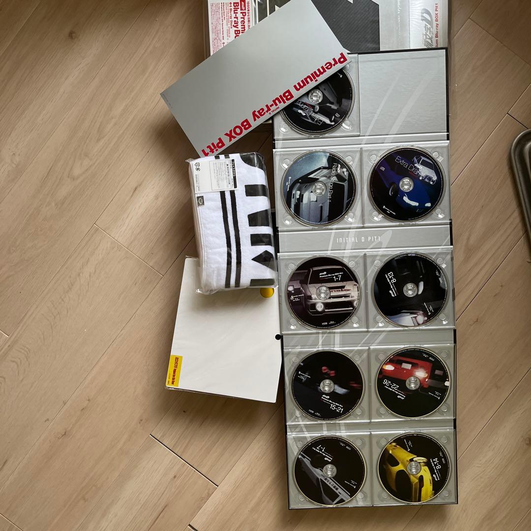 頭文字D Premium Blu-ray BOX Pit 1 & Pit 2 - メルカリ