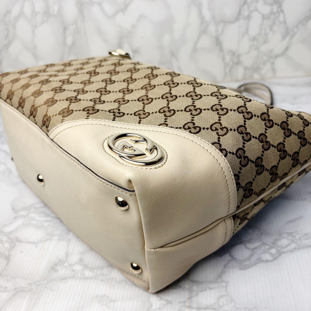 061 美品 GUCCIトートバッグ ハンドバッグ シェリーライン GG柄 x6