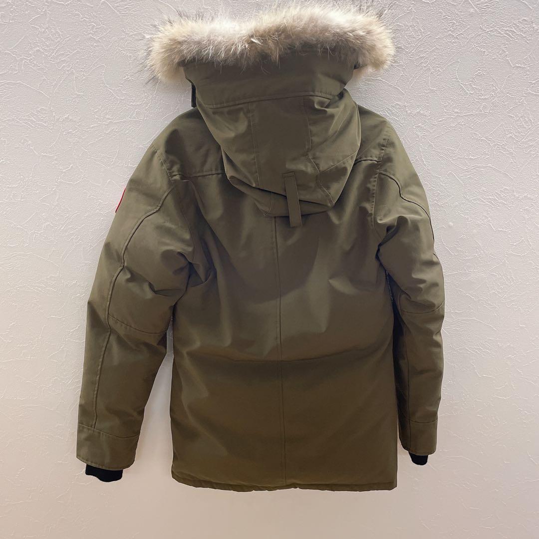 最終値下げ】CANADA GOOSE オリーブ ダウンジャケット - メルカリ