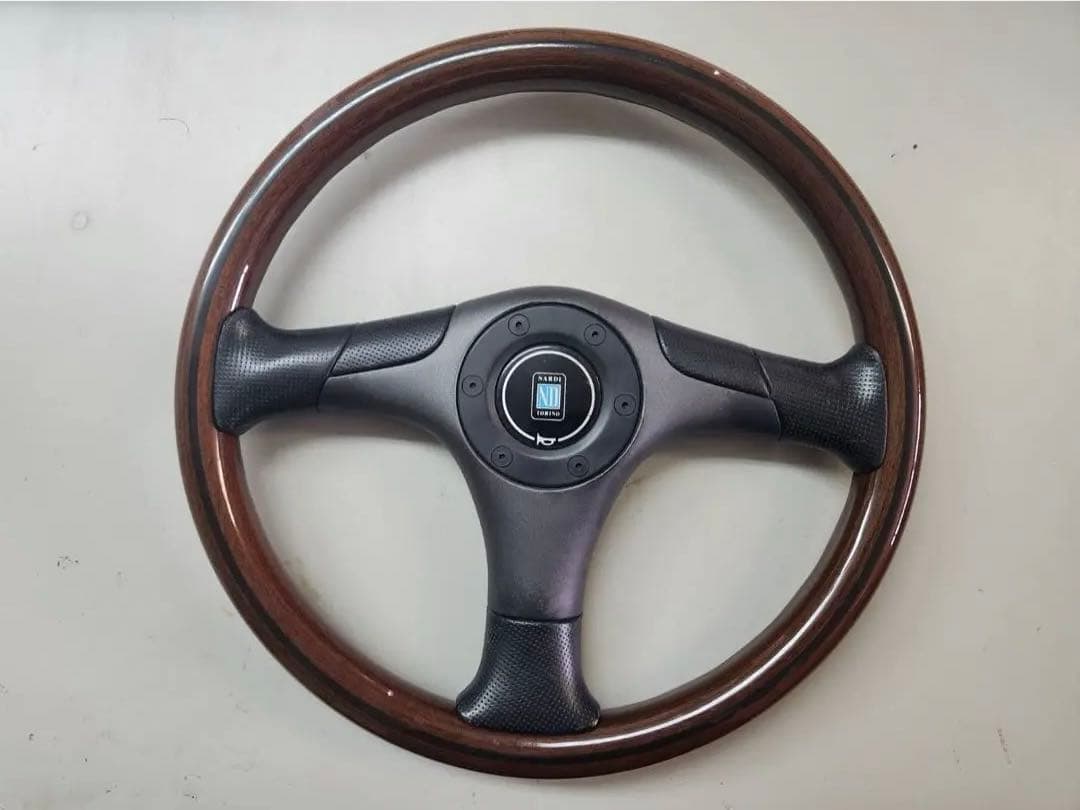 最終値下げ NARDI ナルディ Z5？ ステアリング - メルカリ