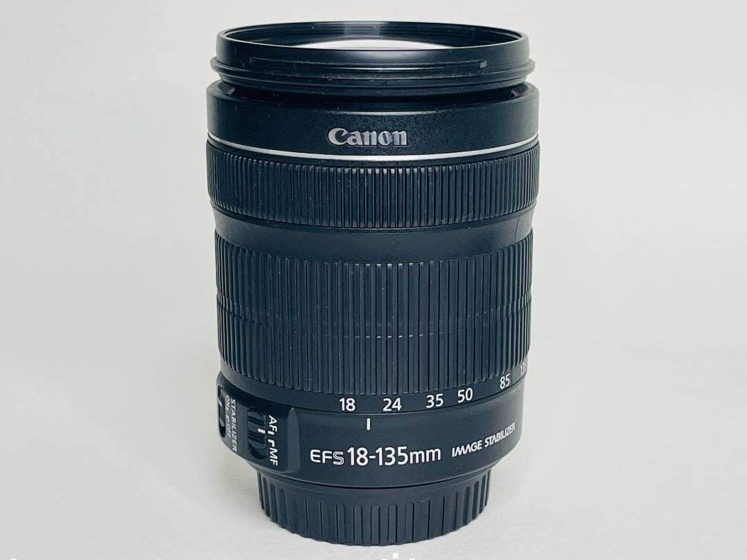 キヤノン Canon EF-S 18-135mm F3.5-5.6 IS STM