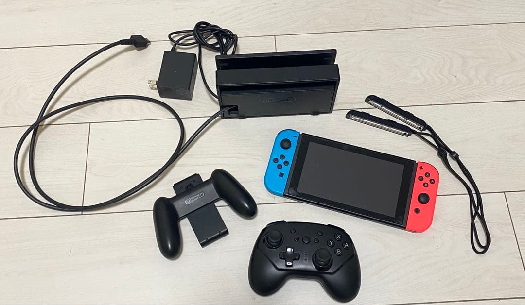 【美品】Nintendo Switch Amazon.co.jp: Nintendo Switch 大乱闘スマッシュブラザーズ SPECIAL