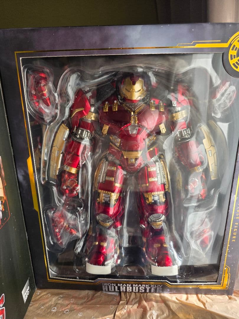 DLX アイアンマン・マーク44 ハルクバスター three zero - メルカリ