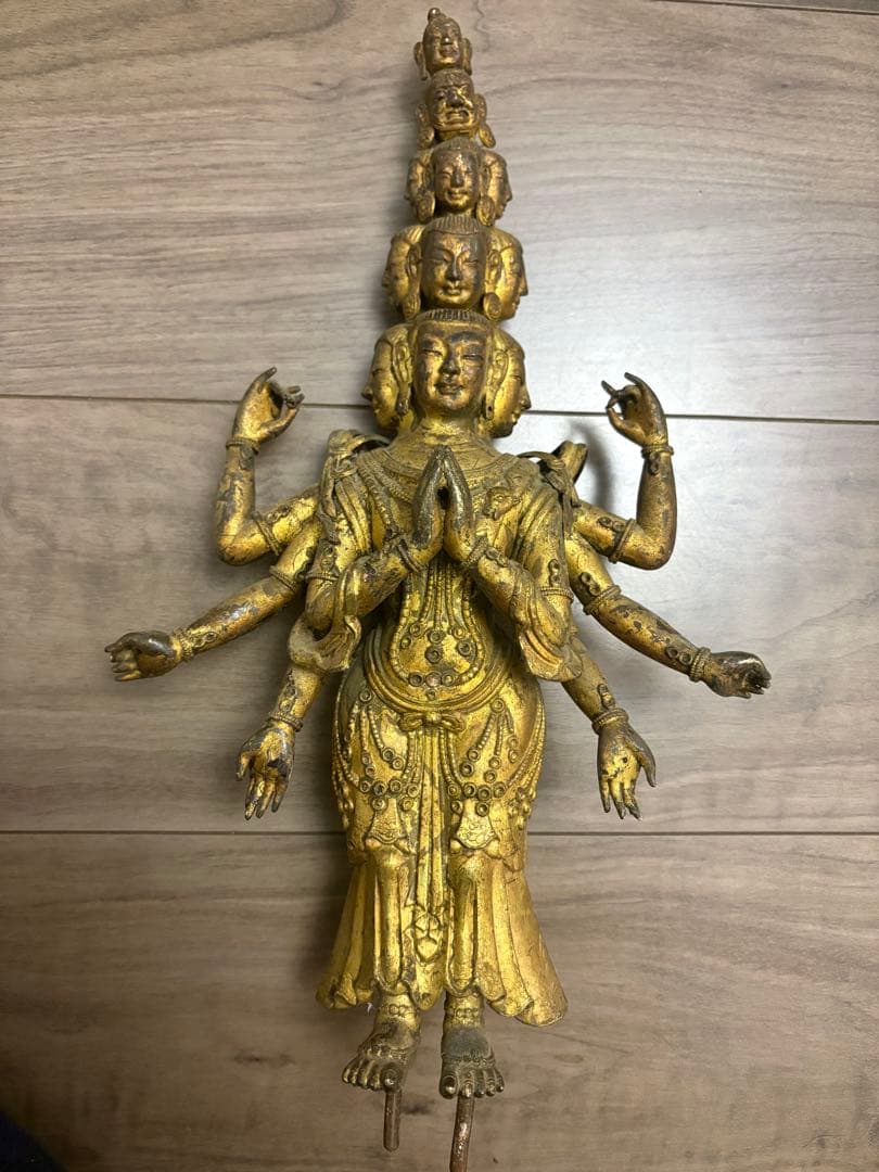 h*k様 八臂十一面塗金観音立像　古銅製 清時代 古董 重約1100克 131010_389496076374582858409_9