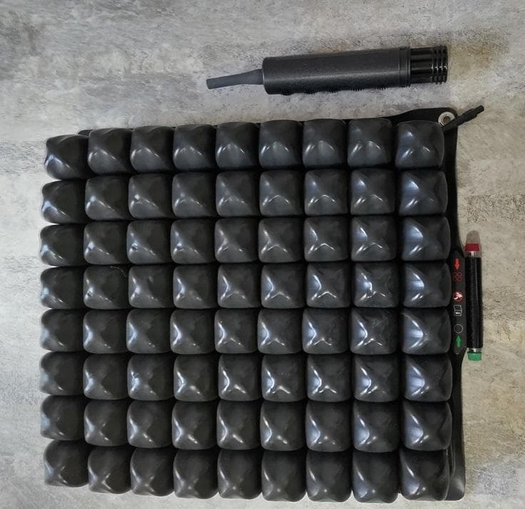 ロホクッション ミドルタイプ (41cm x 43cm) - メルカリ