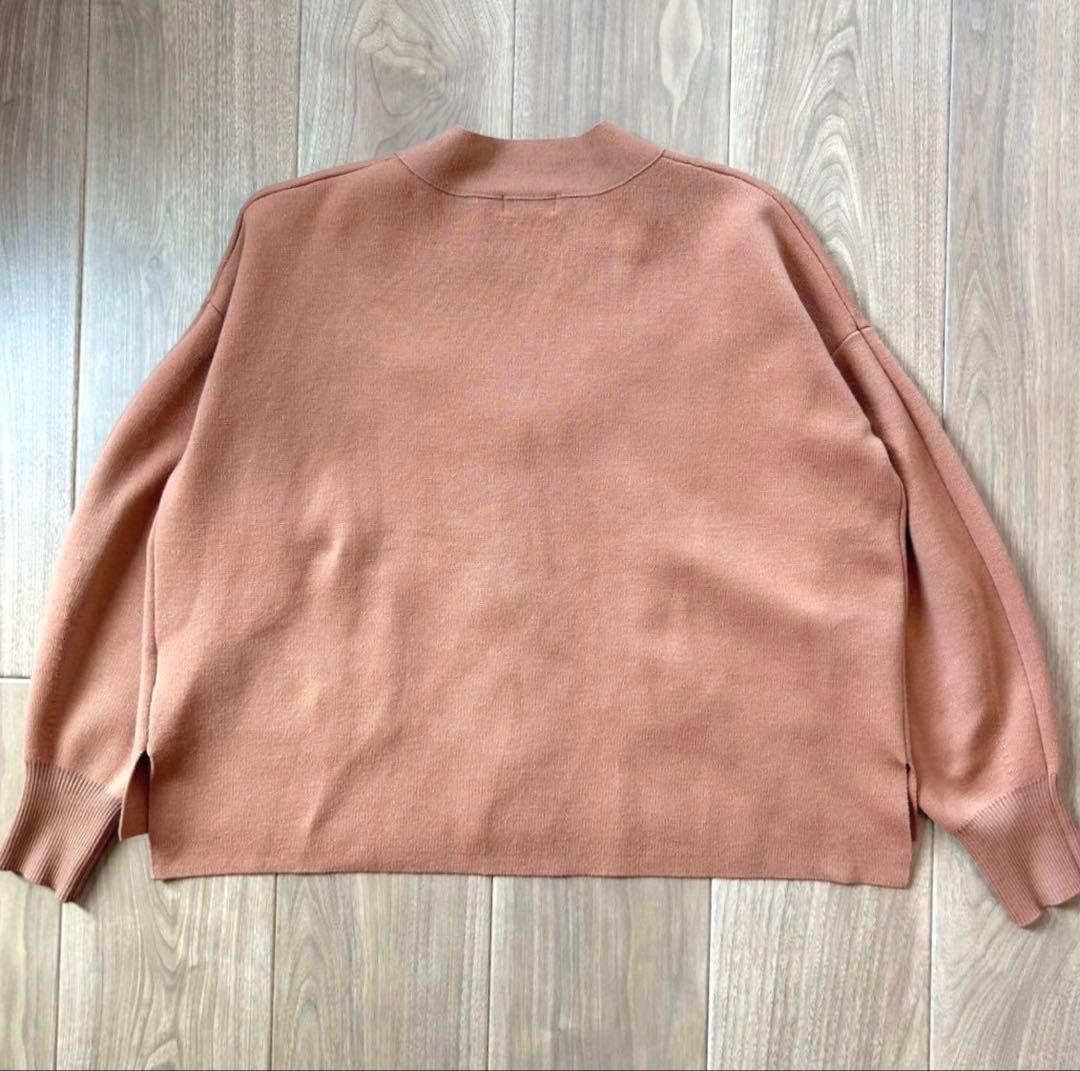 IENA スーパーファインスムースショートカーディガン ベージュ Vネック