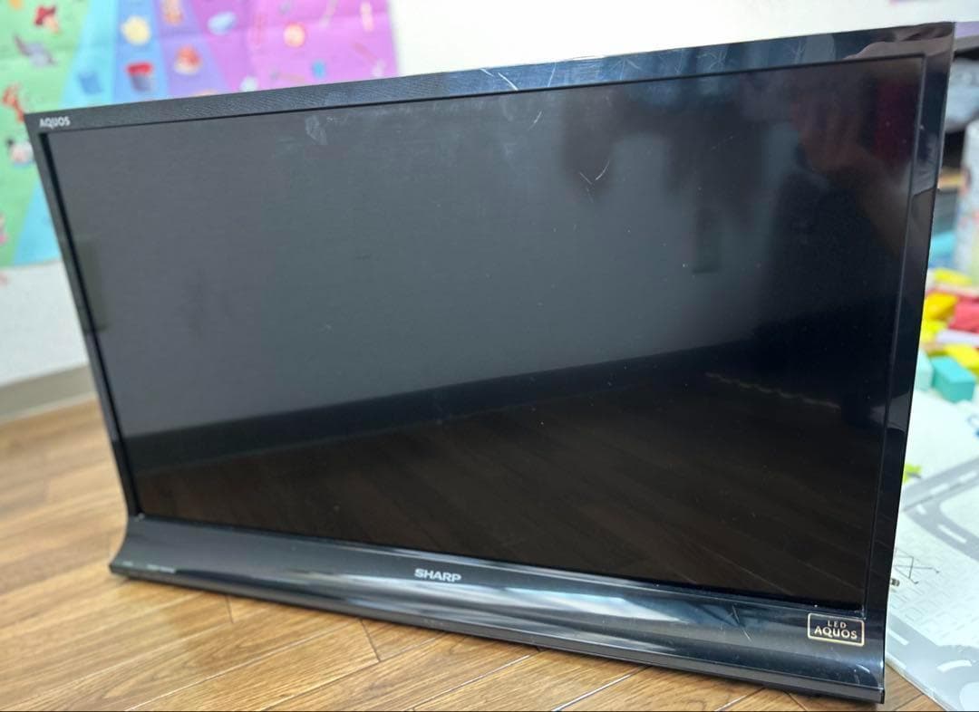 シャープ AQUOS LC-32J9 32型液晶テレビ Amazon | シャープ 32V型 ハイビジョン 液晶テレビ ホワイト AQUOS LC