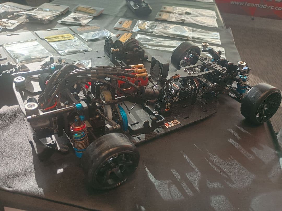 雄太様用 wカウンタモータマウント アッパー ベアリング押