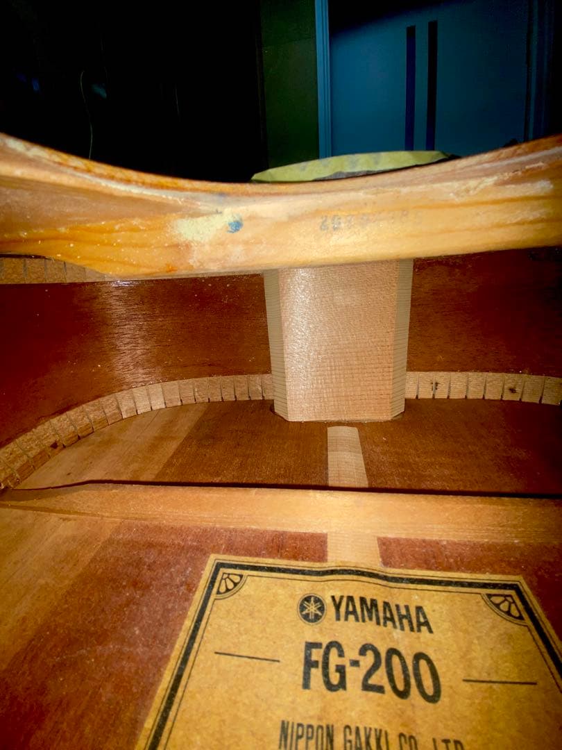ひびき様専用！YAMAHA FG200グリーンラベル 調整済み新品弦 激鳴り